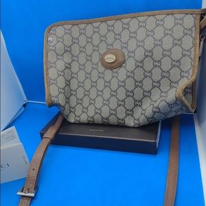 Authentic Gucci plus vintage handbag